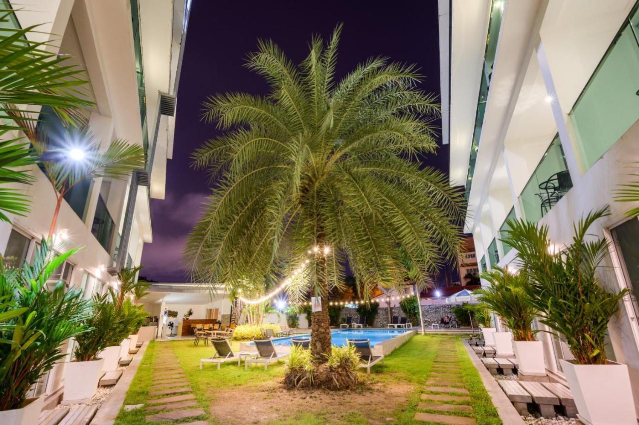 Cozy Resort, A Boutique Hotel Pattaya Exterior photo