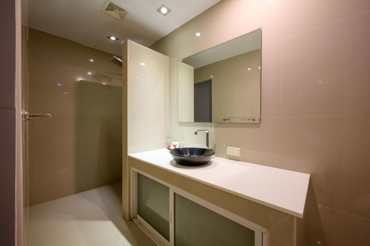 Cozy Resort, A Boutique Hotel Pattaya Exterior photo